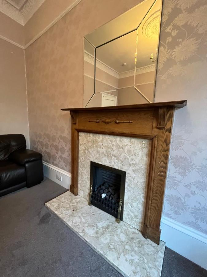 Bright 3 Bedroom Edinburgh City Apt Экстерьер фото